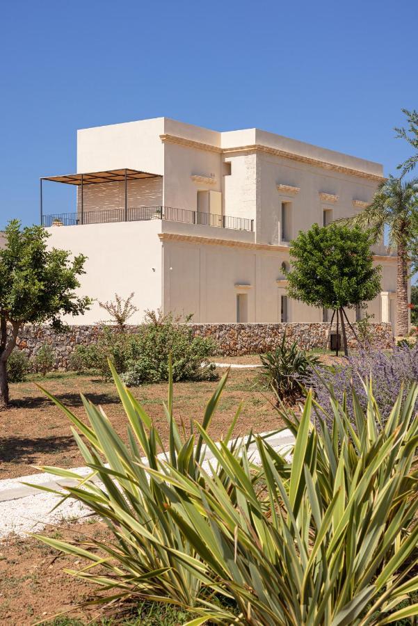 Il Giardino Grande - Dimora In Salento Bed & Breakfast Parabita Exterior foto